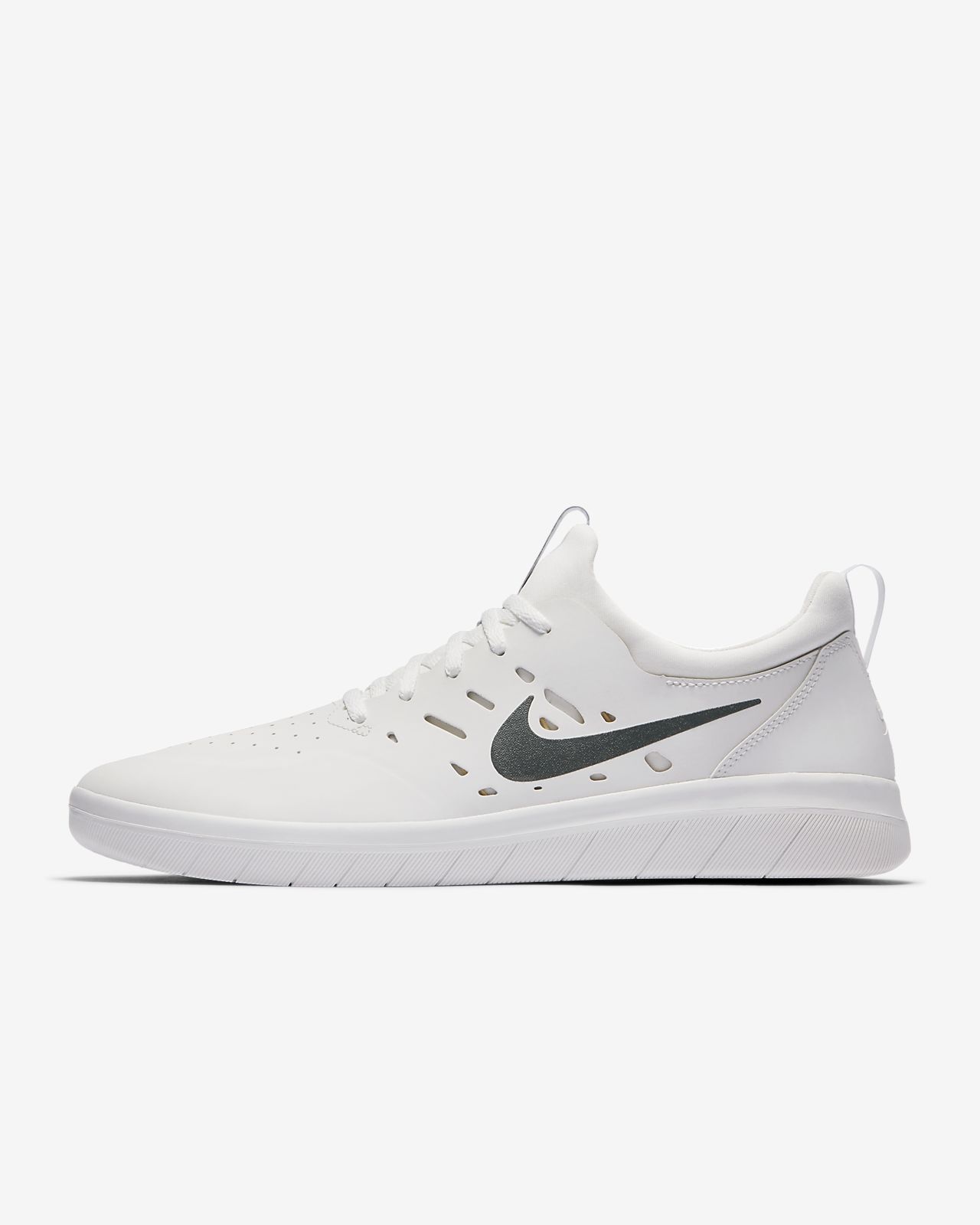 Nike Skating Shoes Online Shop, UP TO 69% OFF