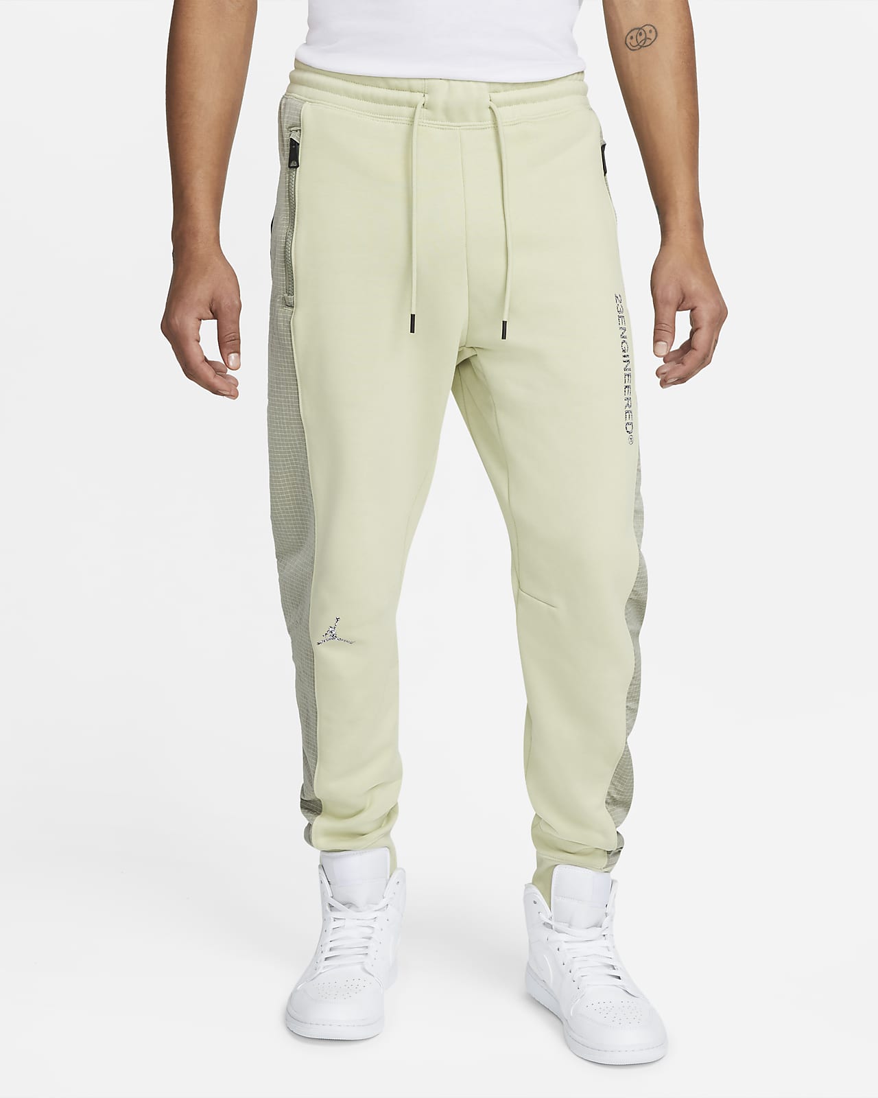 Jordan 23 Engineered Men's Fleece Trousers. Nike GB