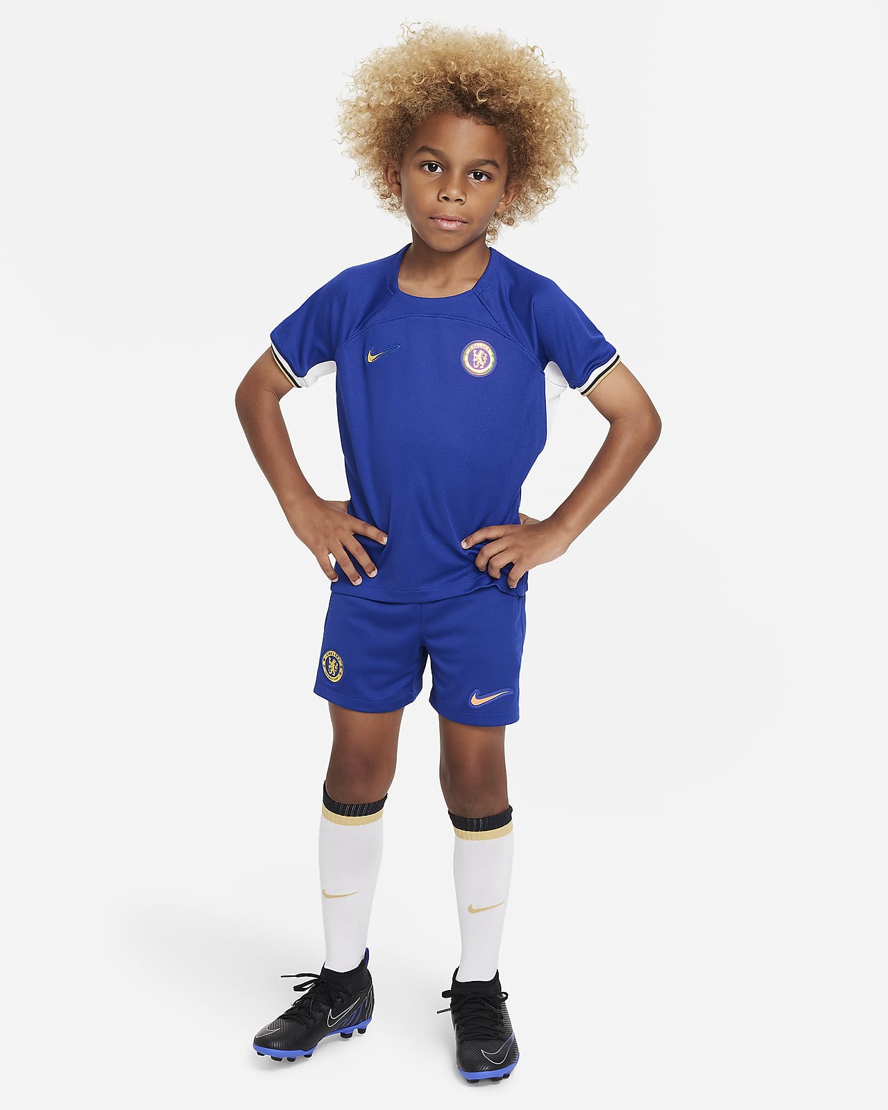 Chelsea FC 2023/24 Home dreiteiliges Nike Dri-FIT-Set für jüngere Kinder