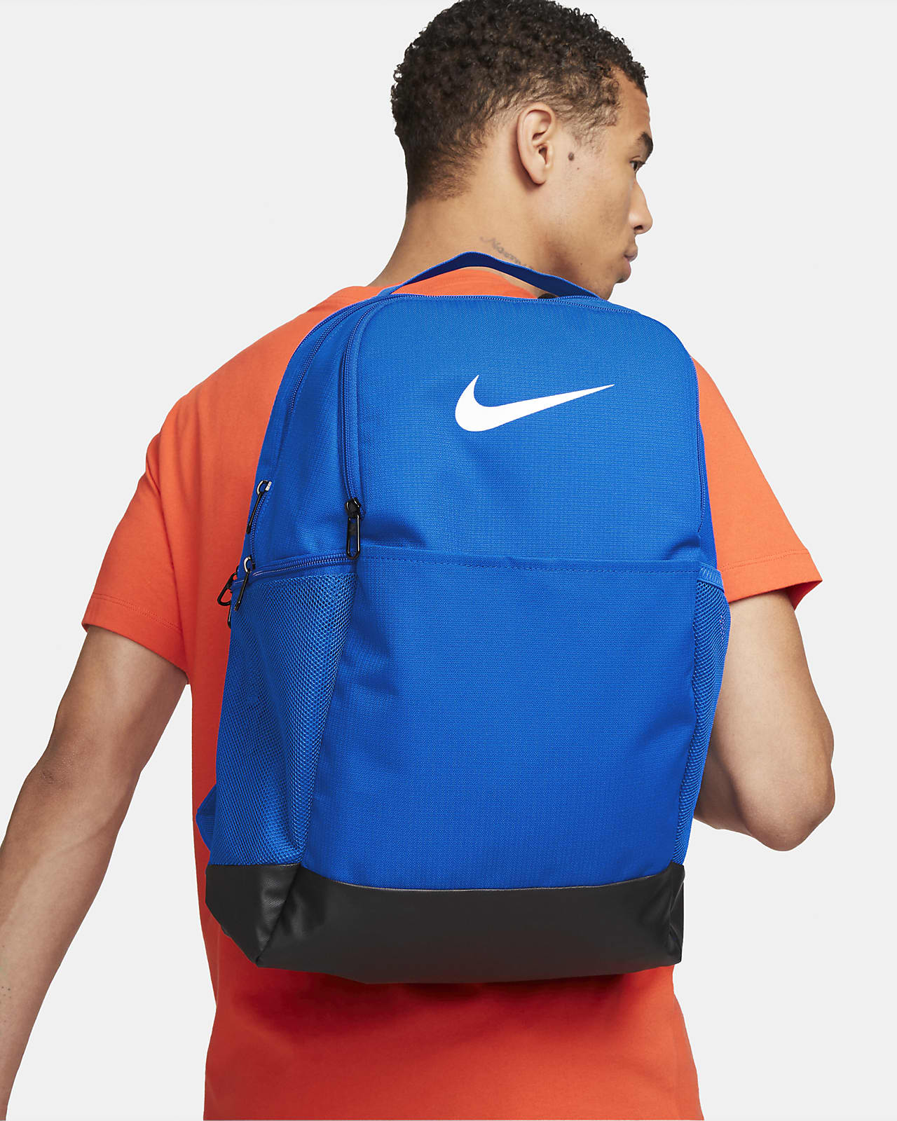 Tréninkový batoh Nike Brasilia 9.5 (velikost M, 24 l)