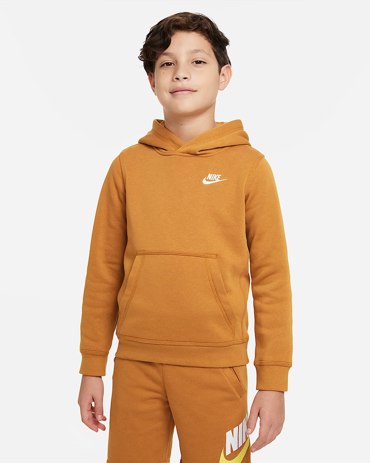 Nike Sportswear Club Older Kids' Pullover Hoodie