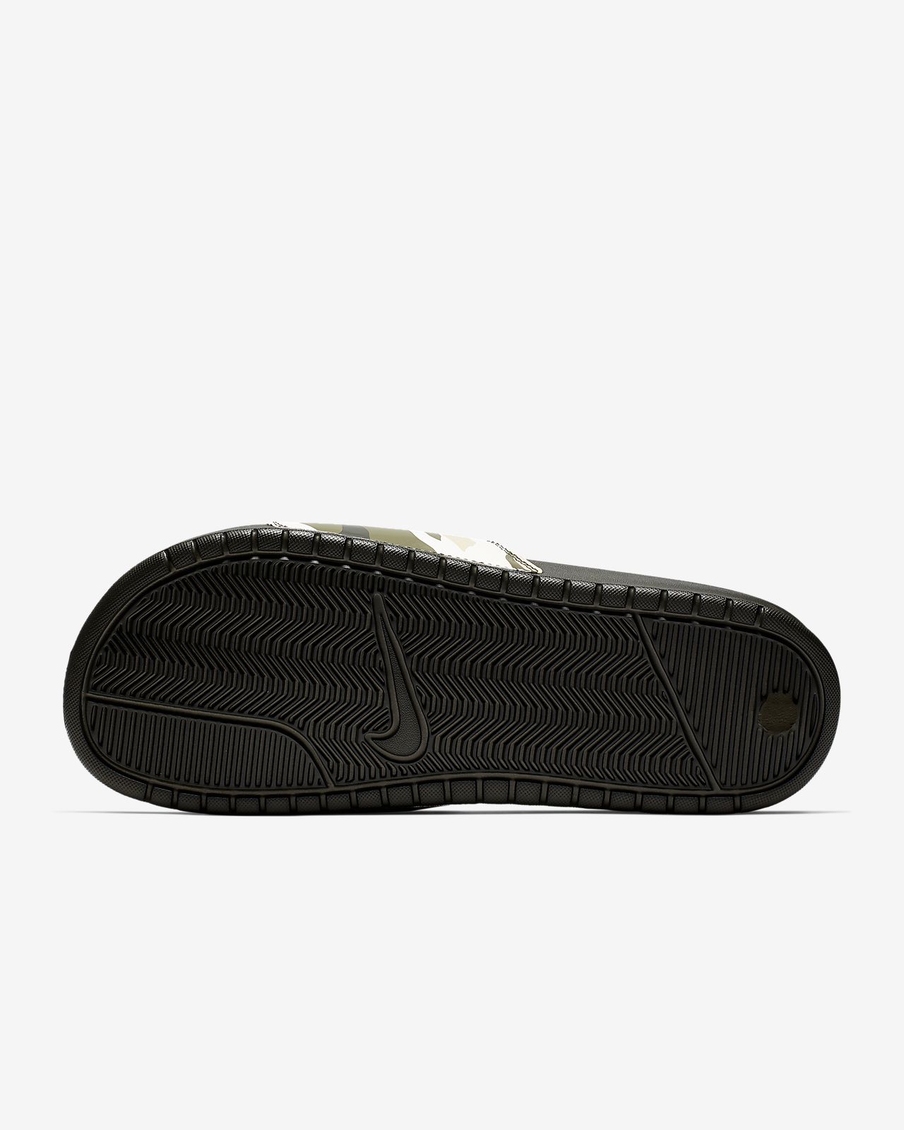 chinelo benassi nike