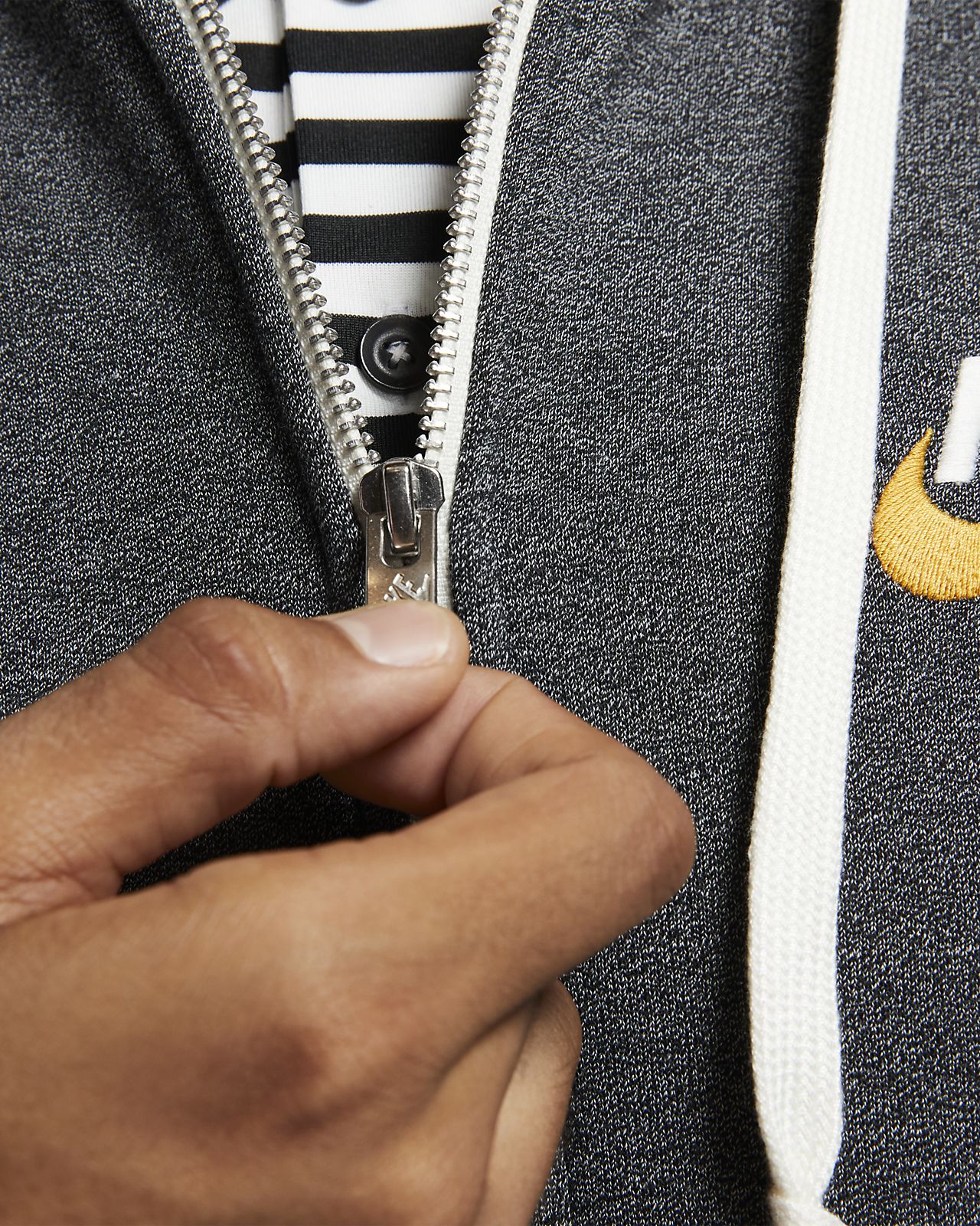 nike men's heritage full zip hoodie