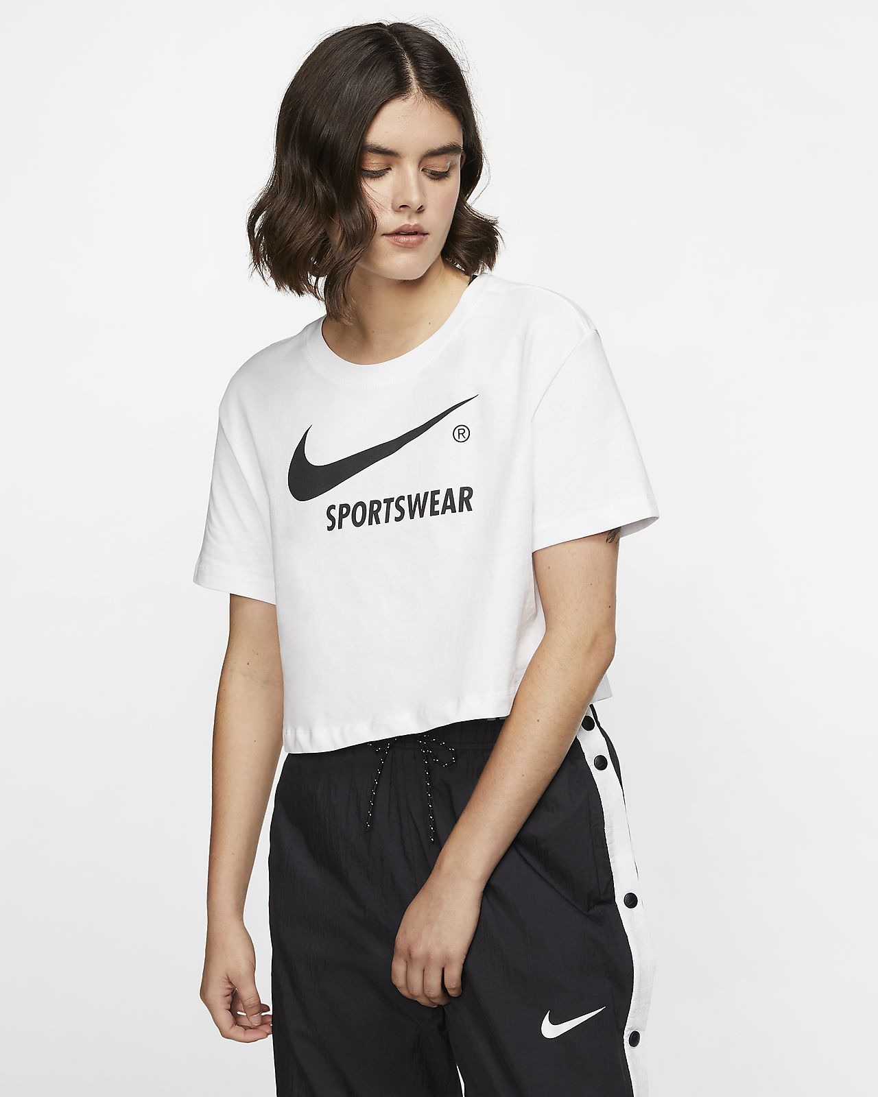 nike black short sleeve crop top