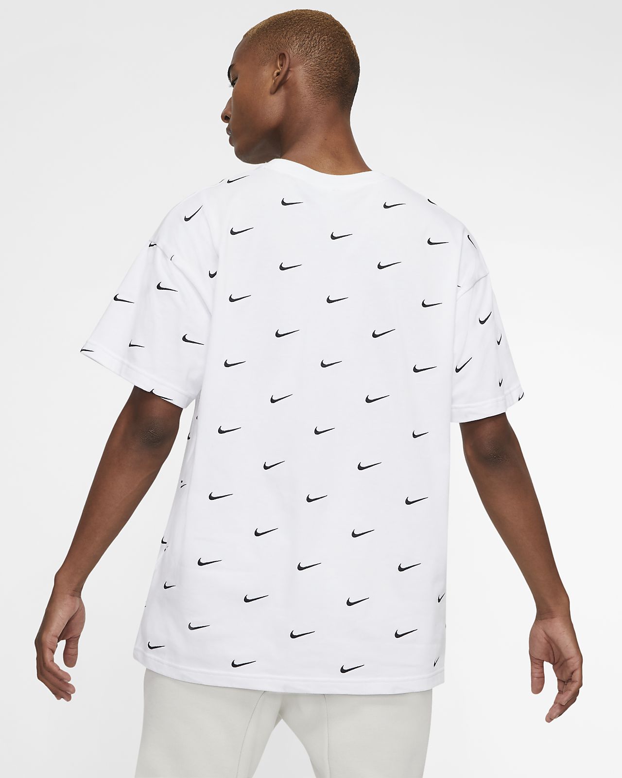 nike logo t shirt