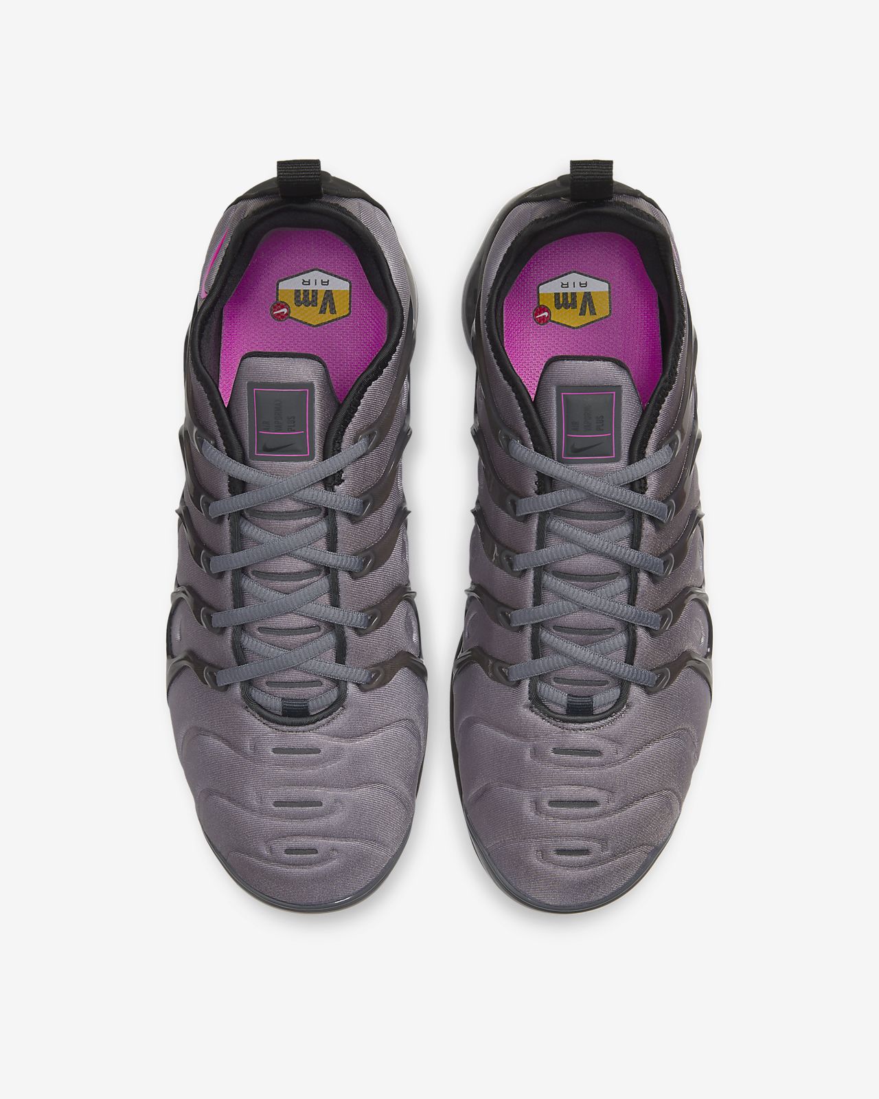 nike store vapormax plus