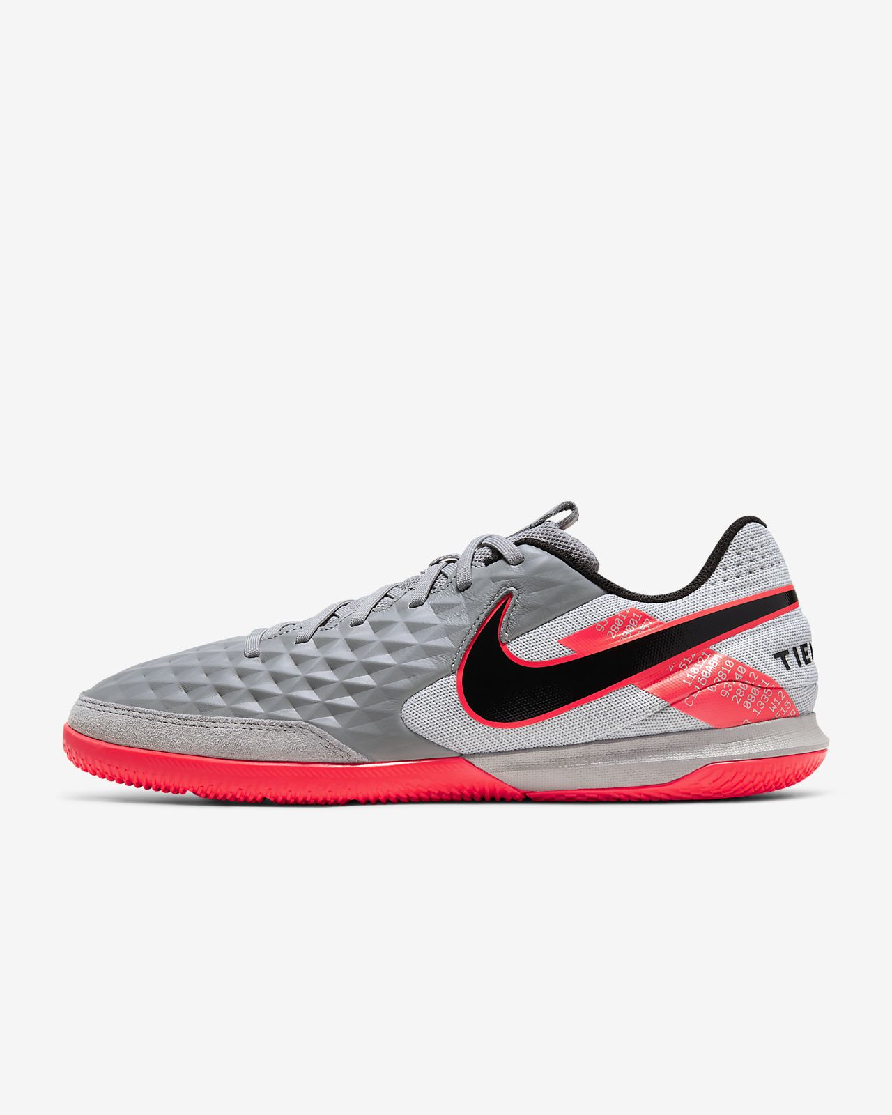 NIKE TIME LEGEND 8 ACADEMY IC AT6099 061 r.44.
