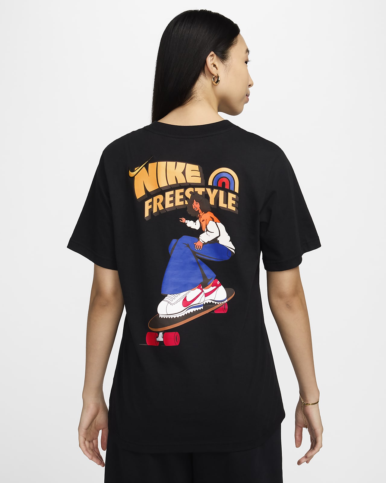 Nike Sportswear Women's Loose Short-Sleeve T-Shirt