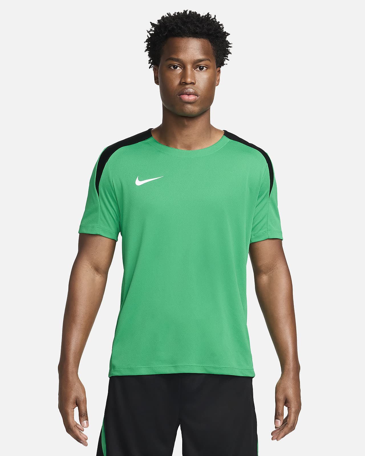Playera de fútbol de manga corta  Dri-FIT para hombre Nike Strike