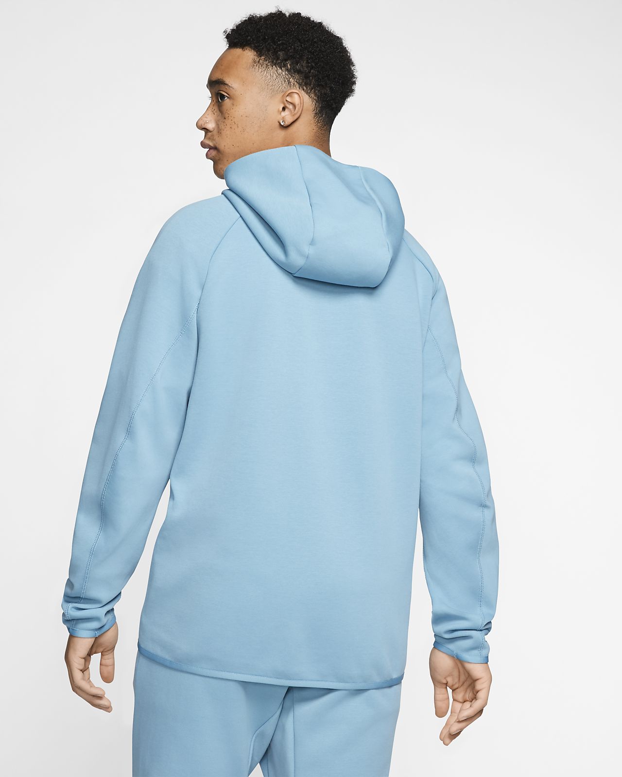 nike tech fleece jumper