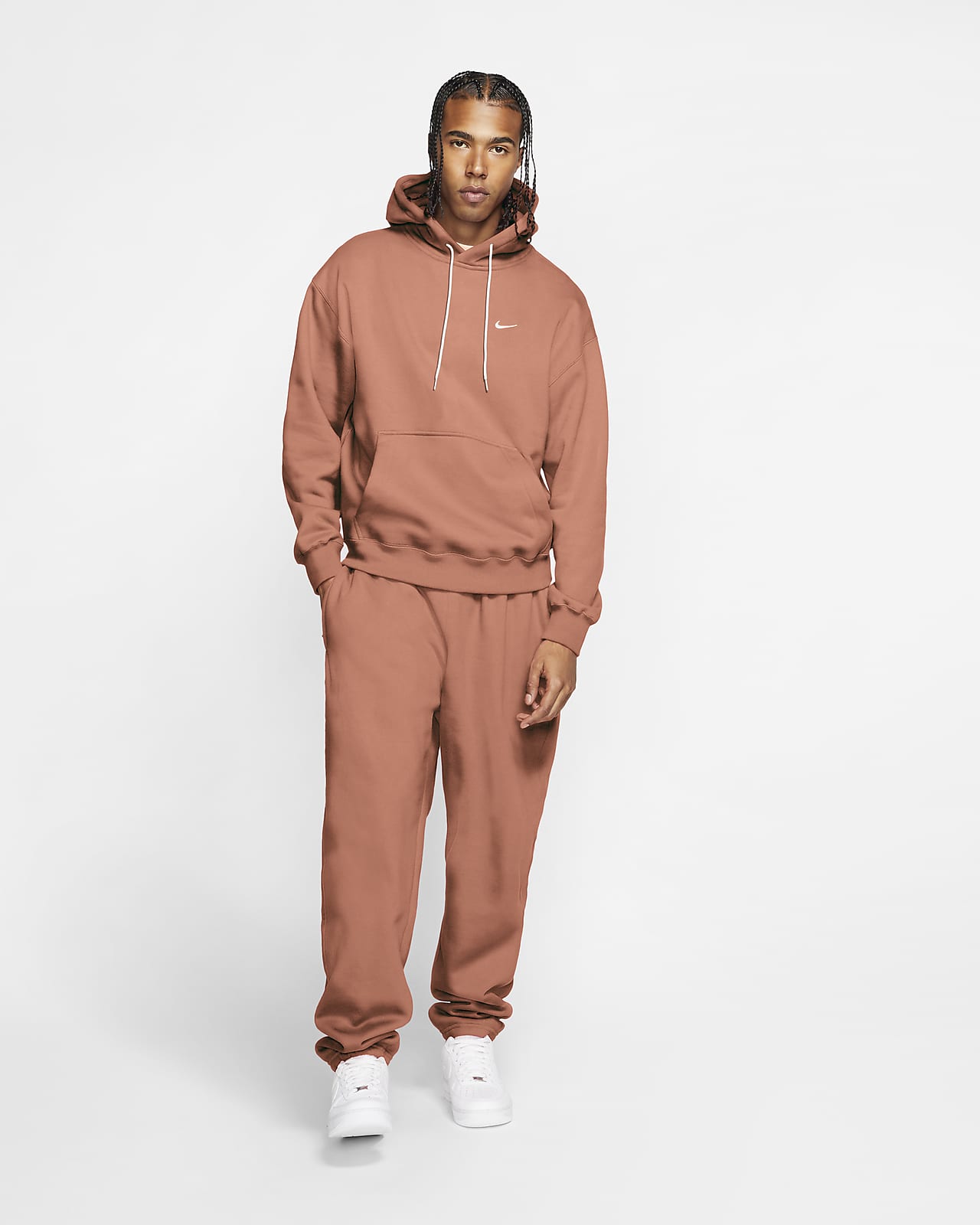 mens nike sweatpants and hoodie