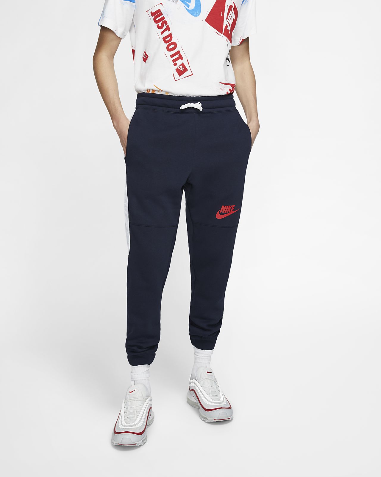 nike joggers sportswear