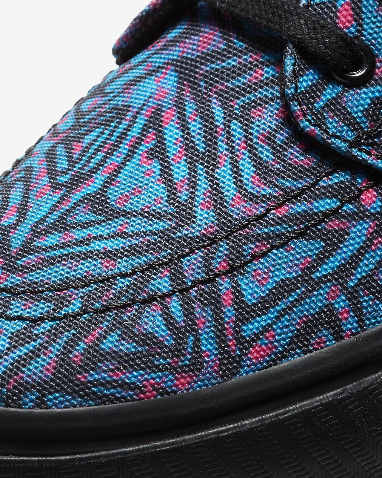 stefan janoski canvas