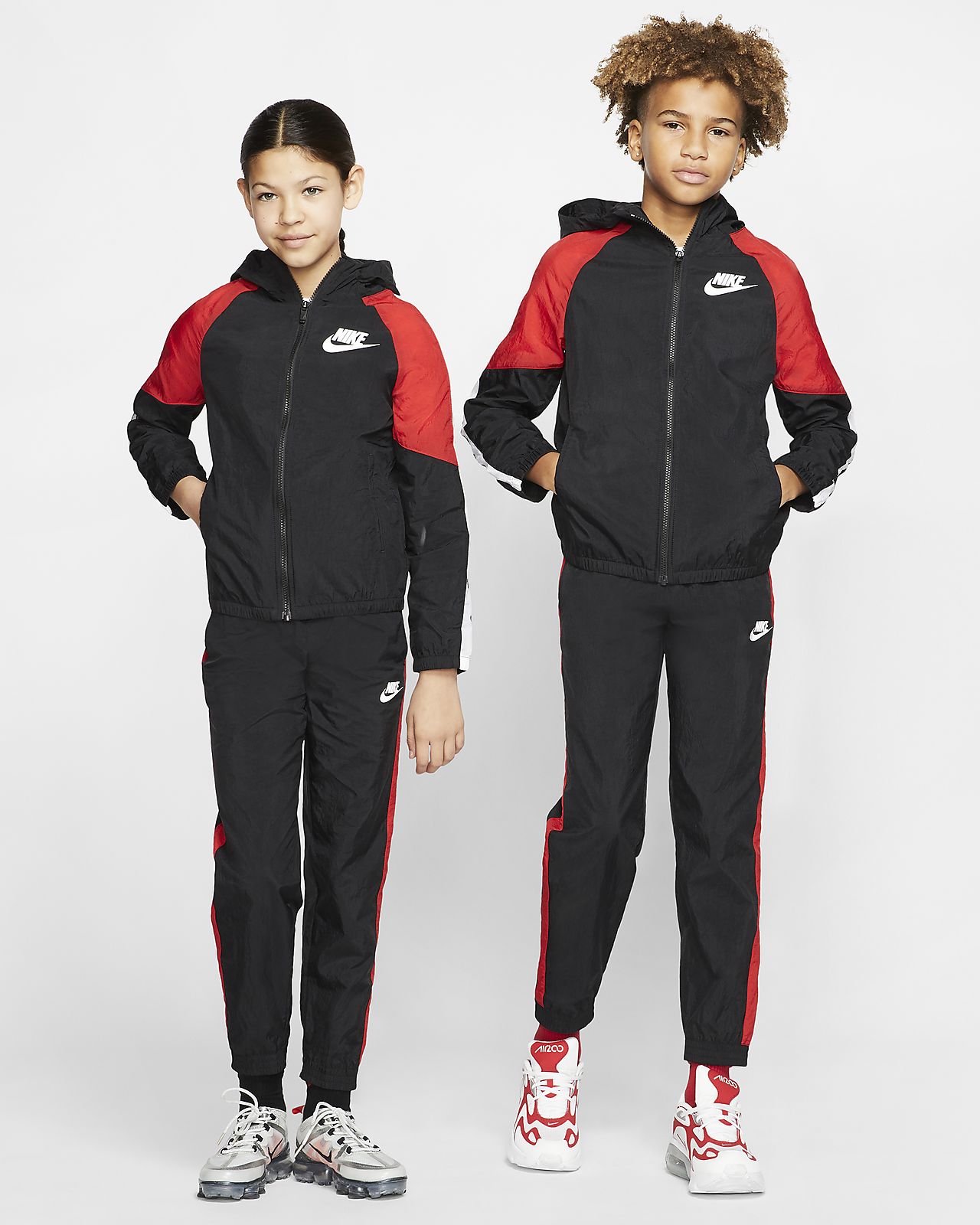 nike tracksuit older boys