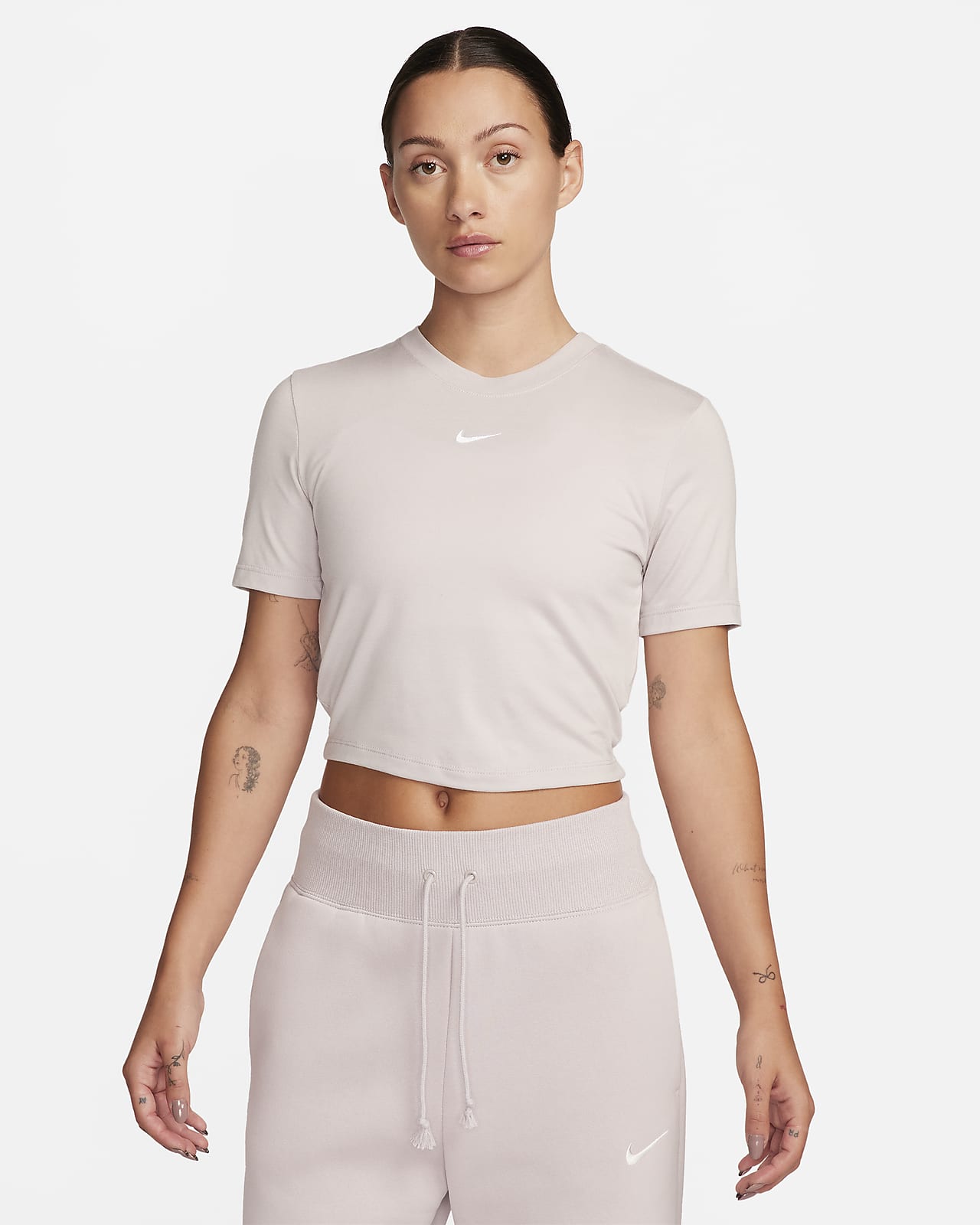 T-shirt slim court Nike Sportswear Essential pour femme