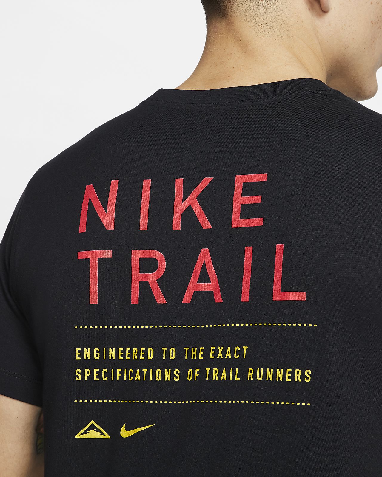 nike trail running sweatshirt