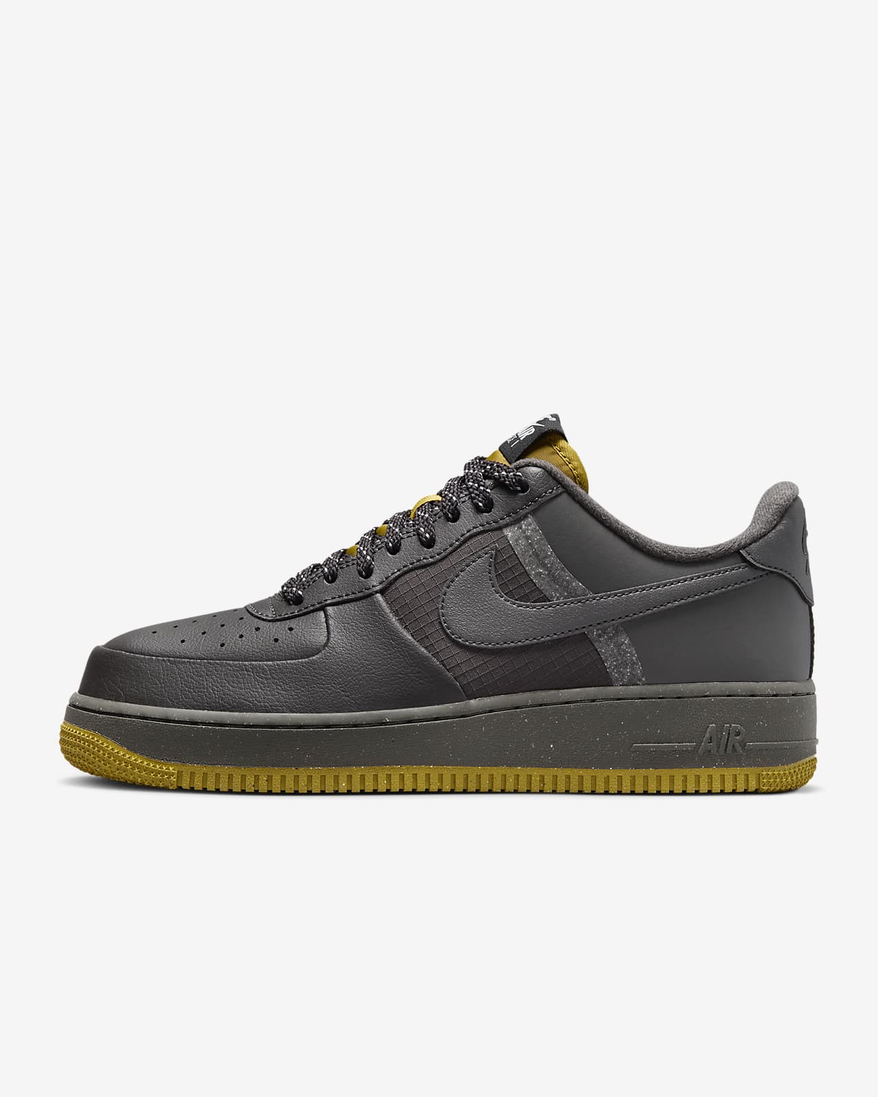 Nike Air Force 1 07 LV8 Mens Shoes Review
