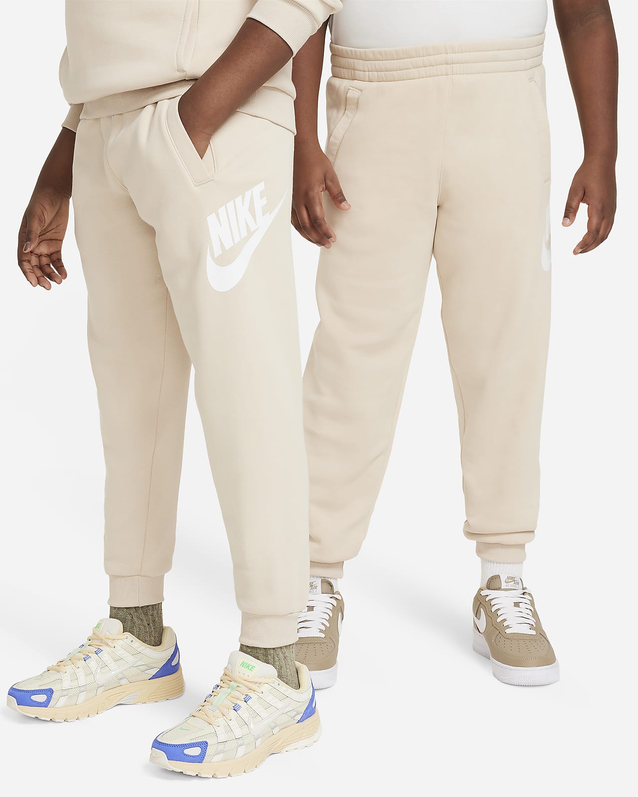Nike Club Fleece Big Kids' Joggers (Extended Size)