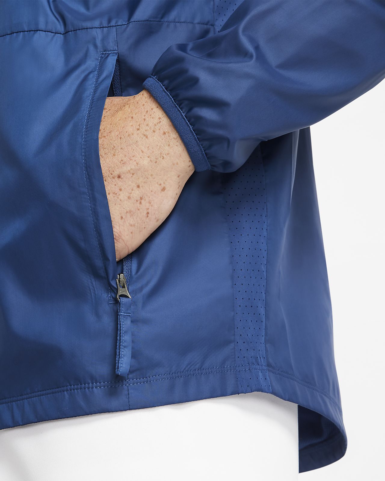 academy nike windbreaker