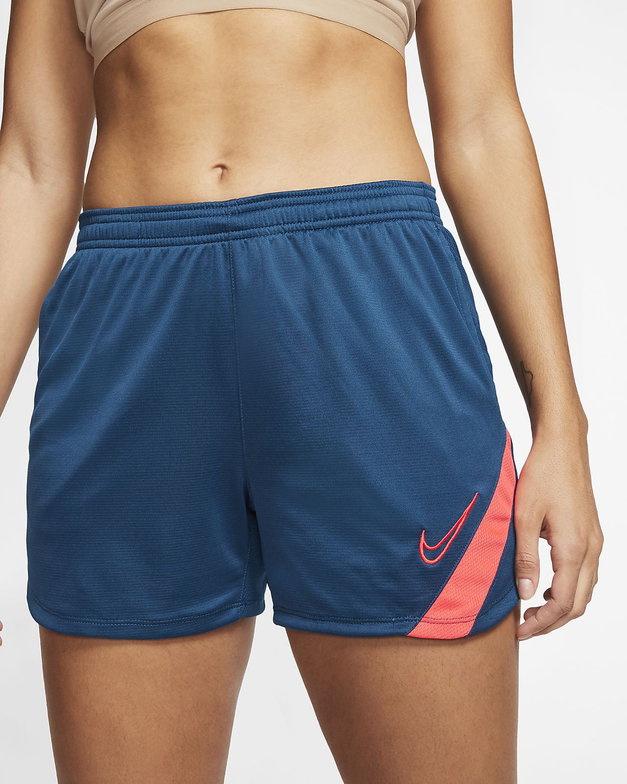 women's nike academy shorts