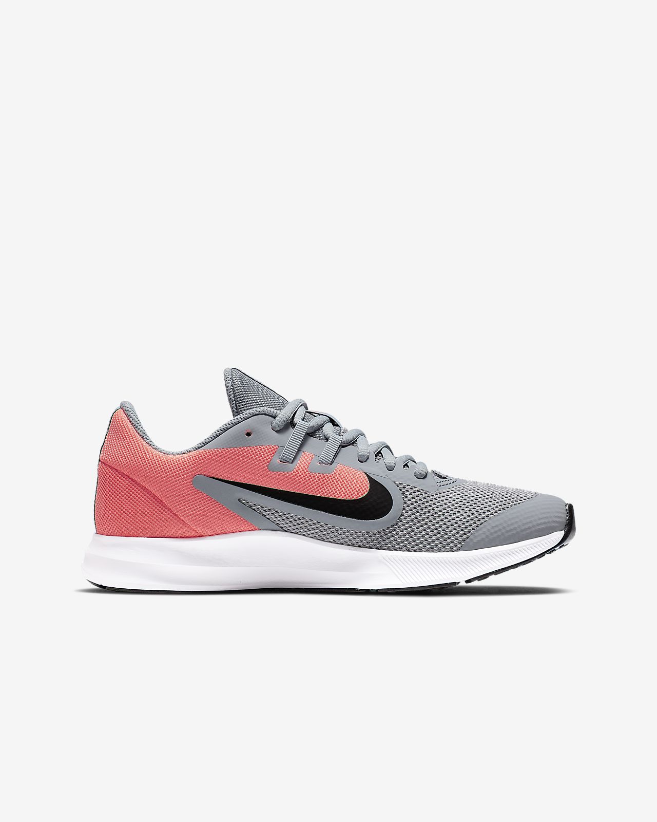 nike ar4135