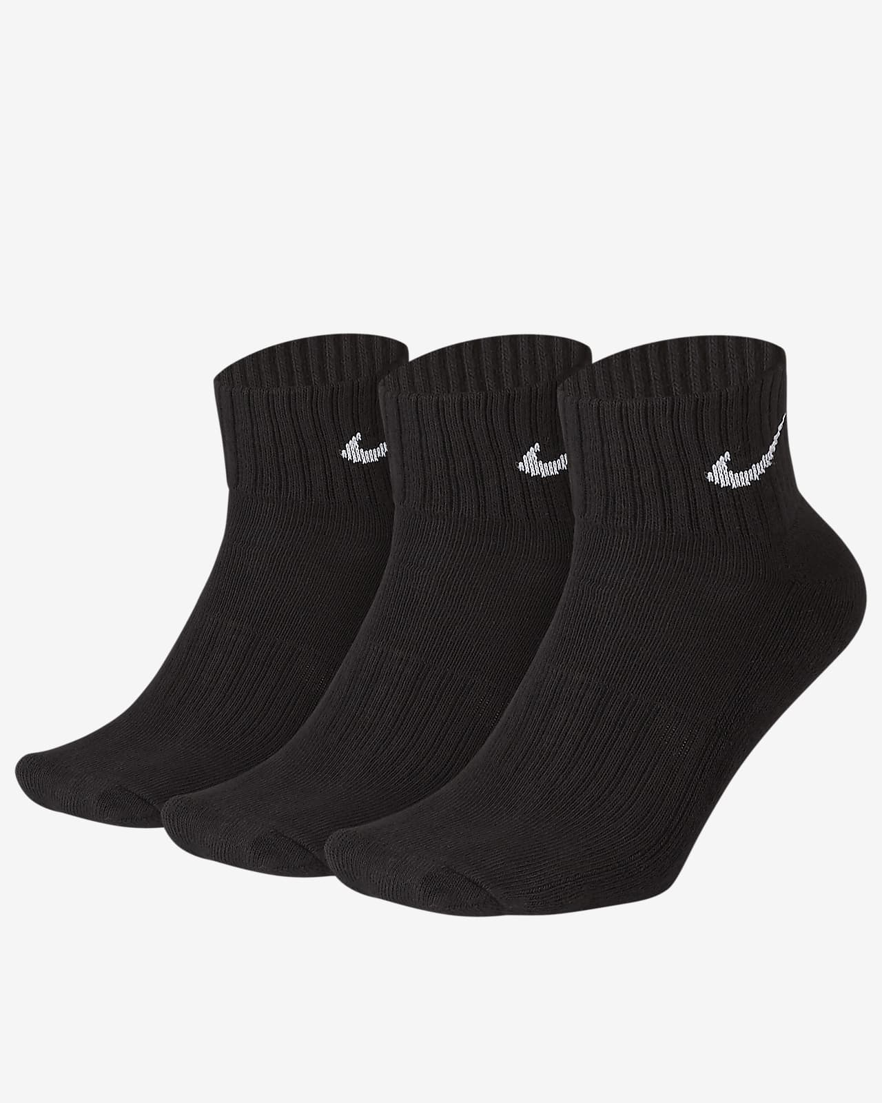 Κάλτσες μέχρι τον αστράγαλο με αντικραδασμική προστασία Nike (τρία ζευγάρια)