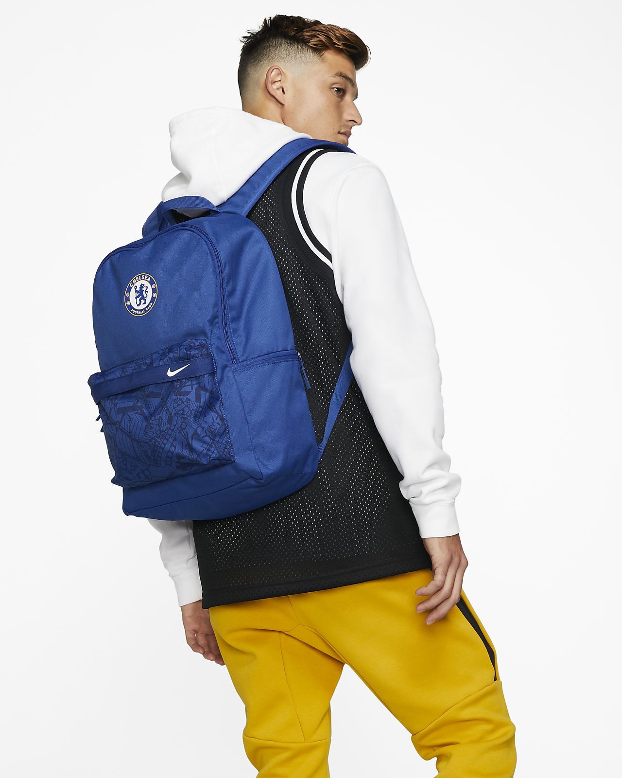 chelsea nike bag