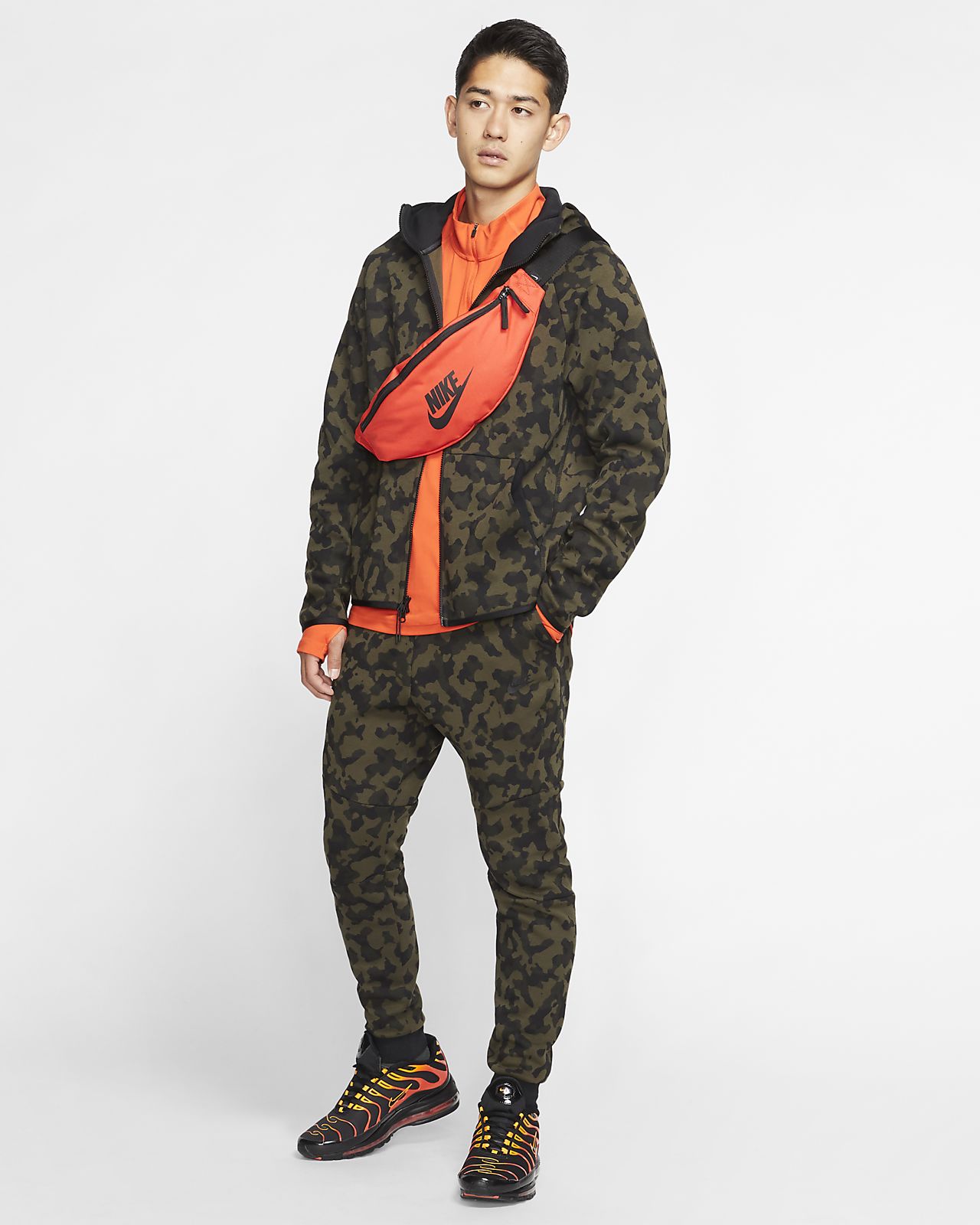 nike tech fleece camo joggers