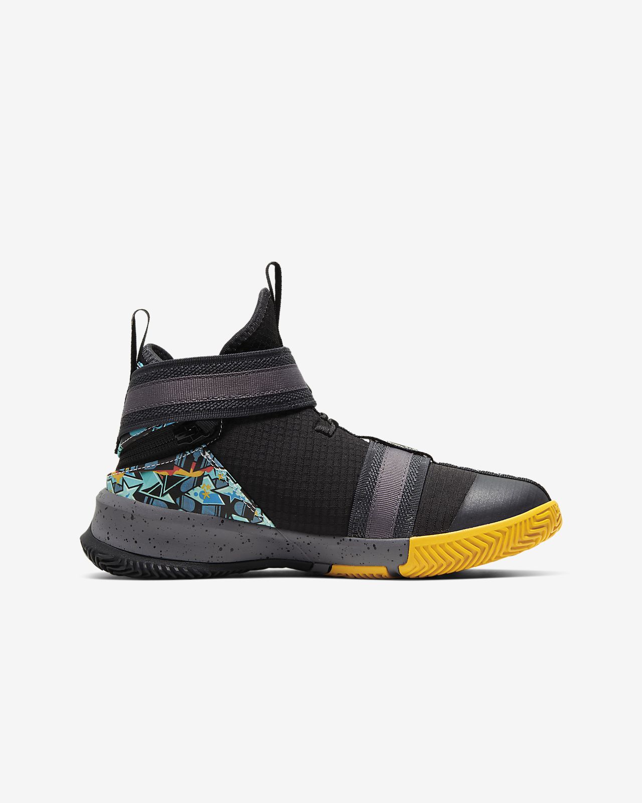 nike lebron soldier