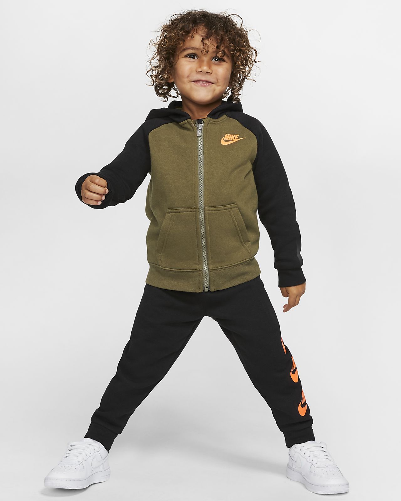 nike hoodie with matching pants