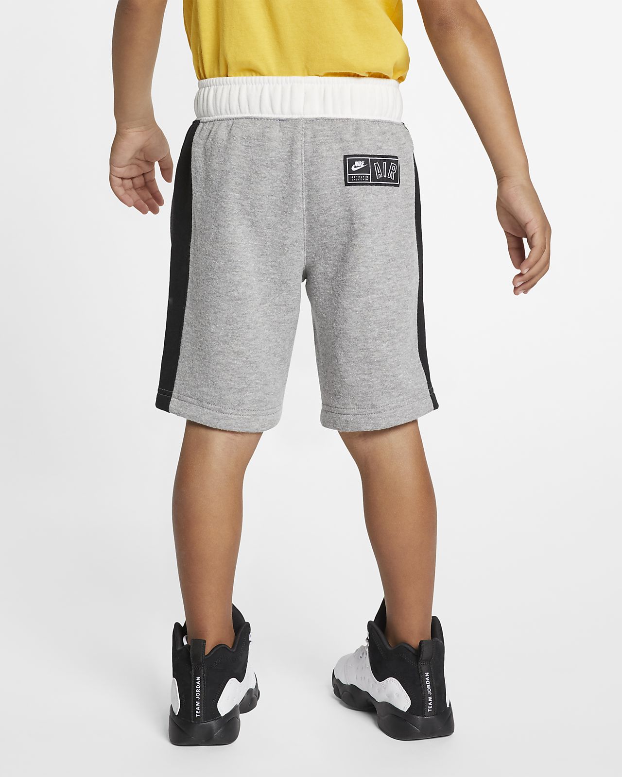 short garcon nike