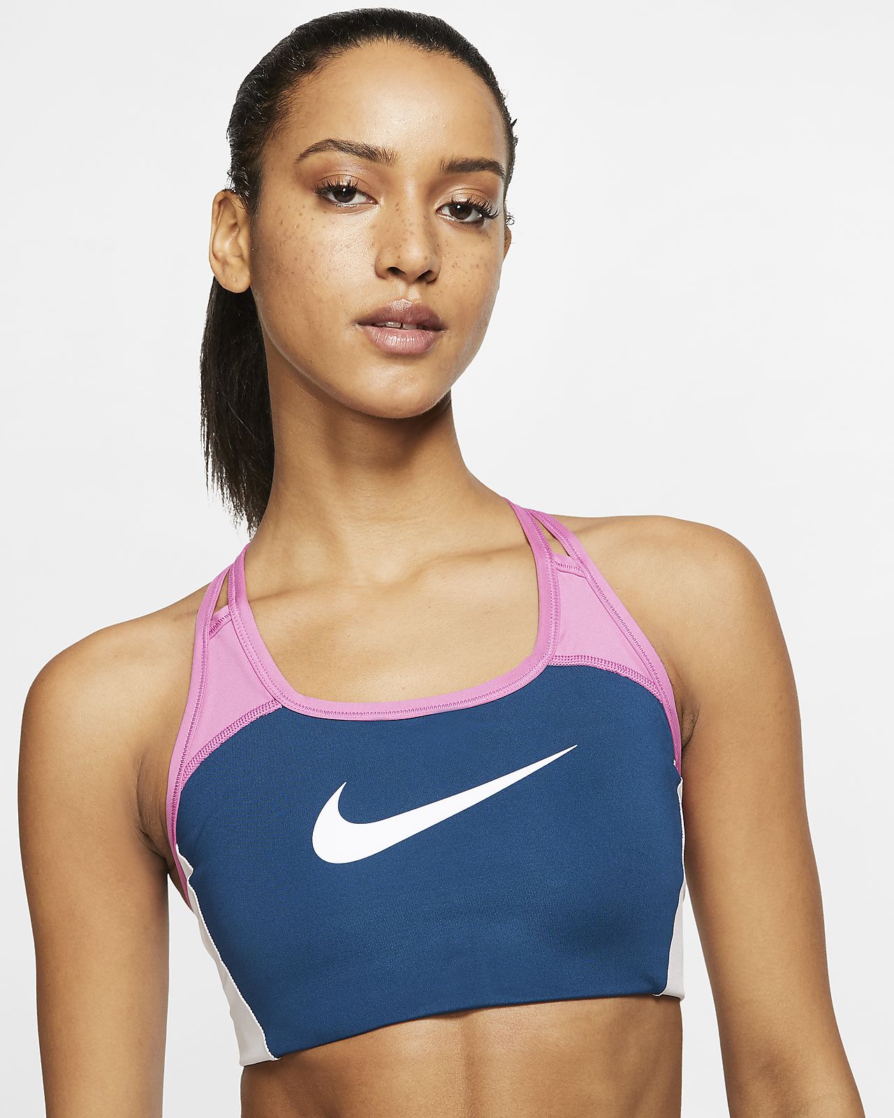 Nike Swoosh Women's Medium-Support 1-Piece Pad Colour ...