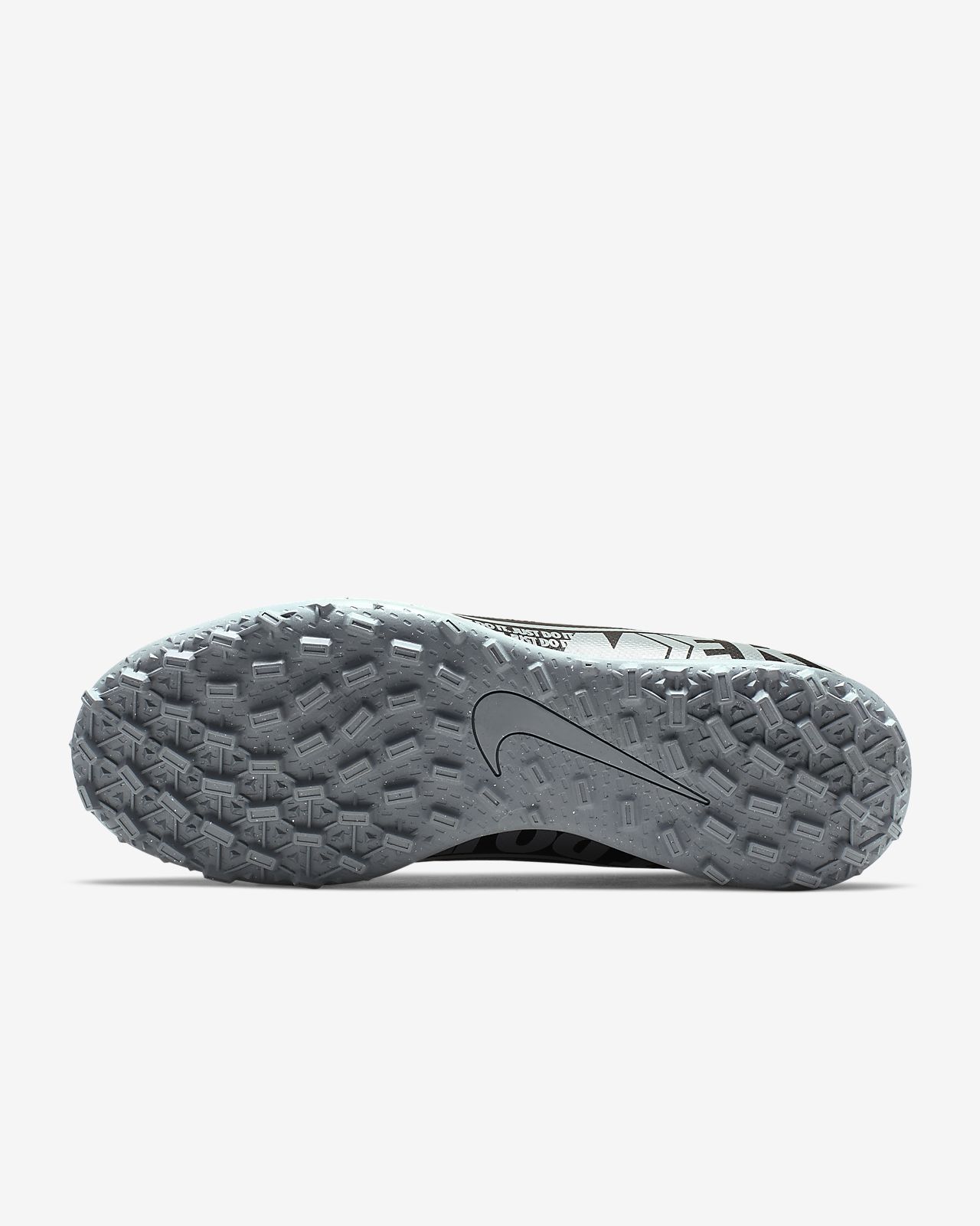 nike flats football shoes