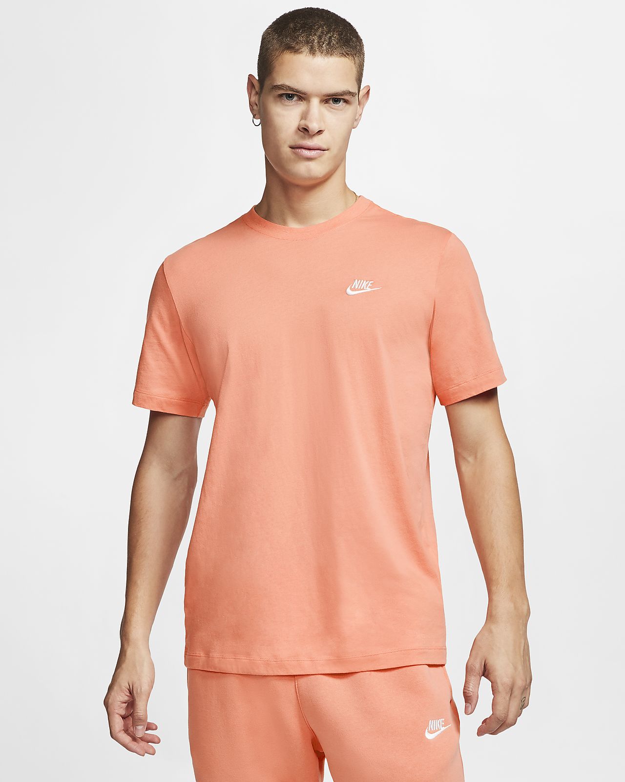 Tee-shirt Nike Sportswear Club pour Homme. Nike CH