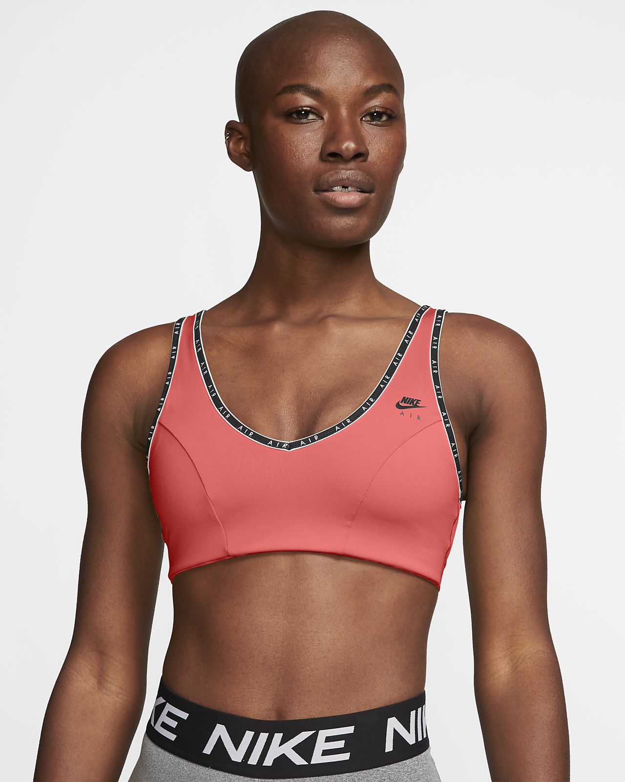 brassiere nike air