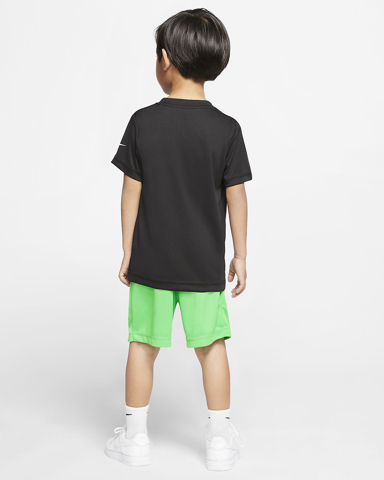 nike t shirt and shorts set