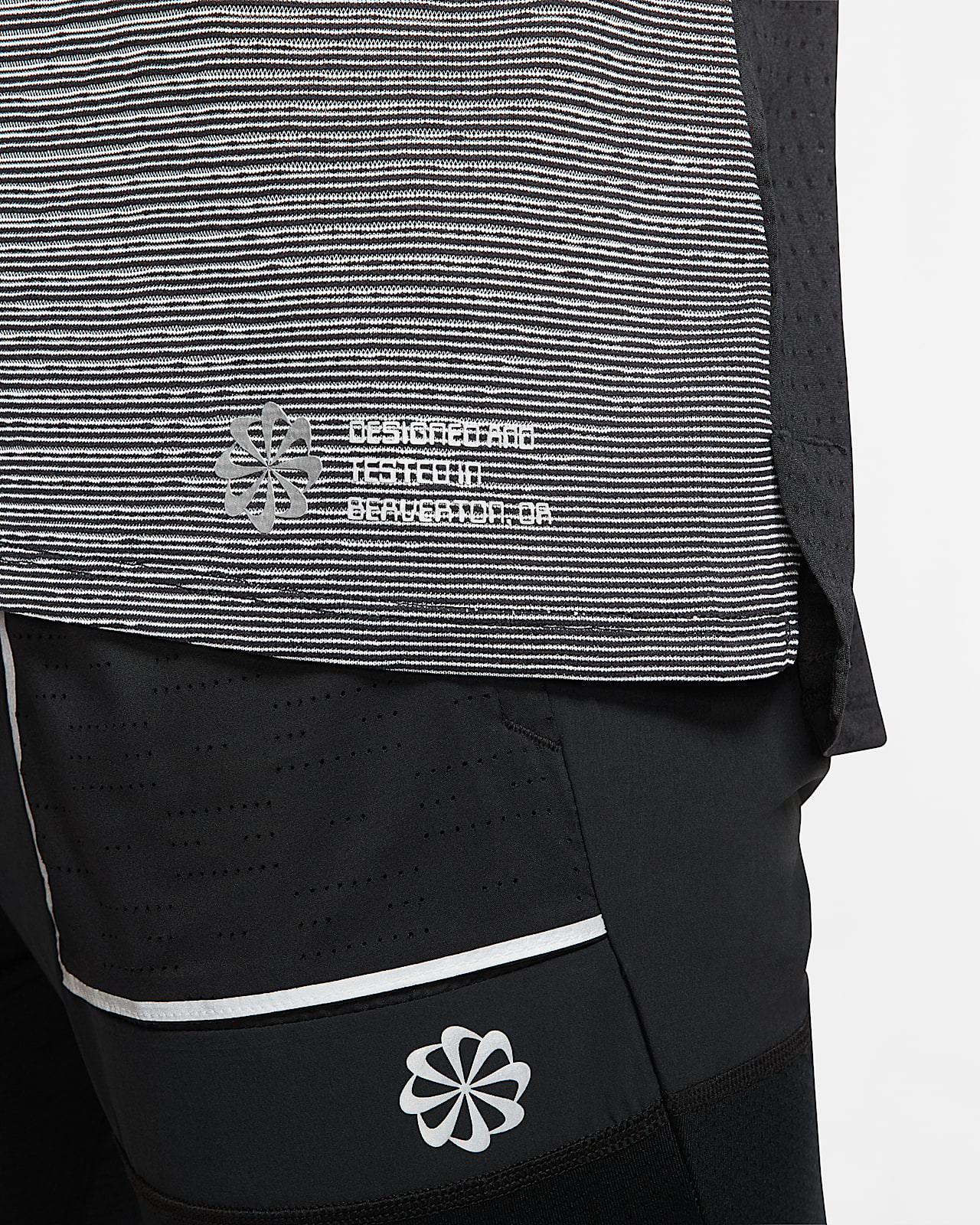 nike running tank with pocket