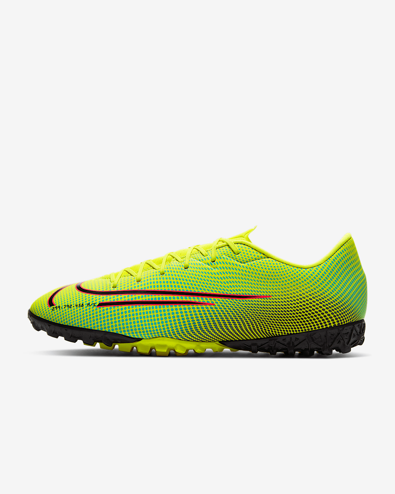 Nike Mercurial Vapor 13 Academy MDS TF műgyepre készült Megérkezett a csatárok új cipője a Nike tól, a Phantom Venom