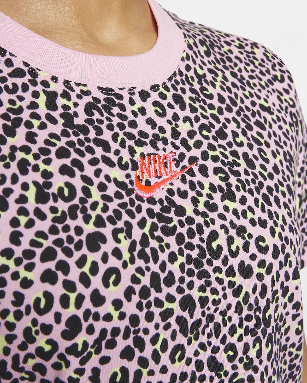 nike shirt with cheetah print