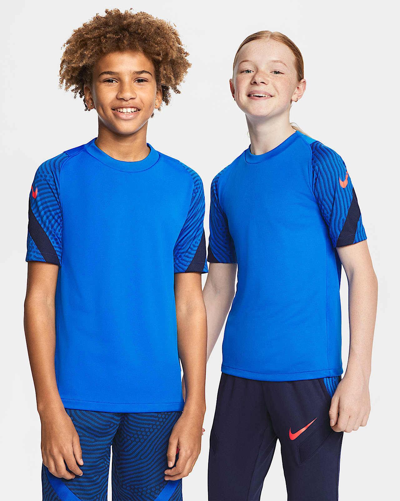 nike strike t shirt