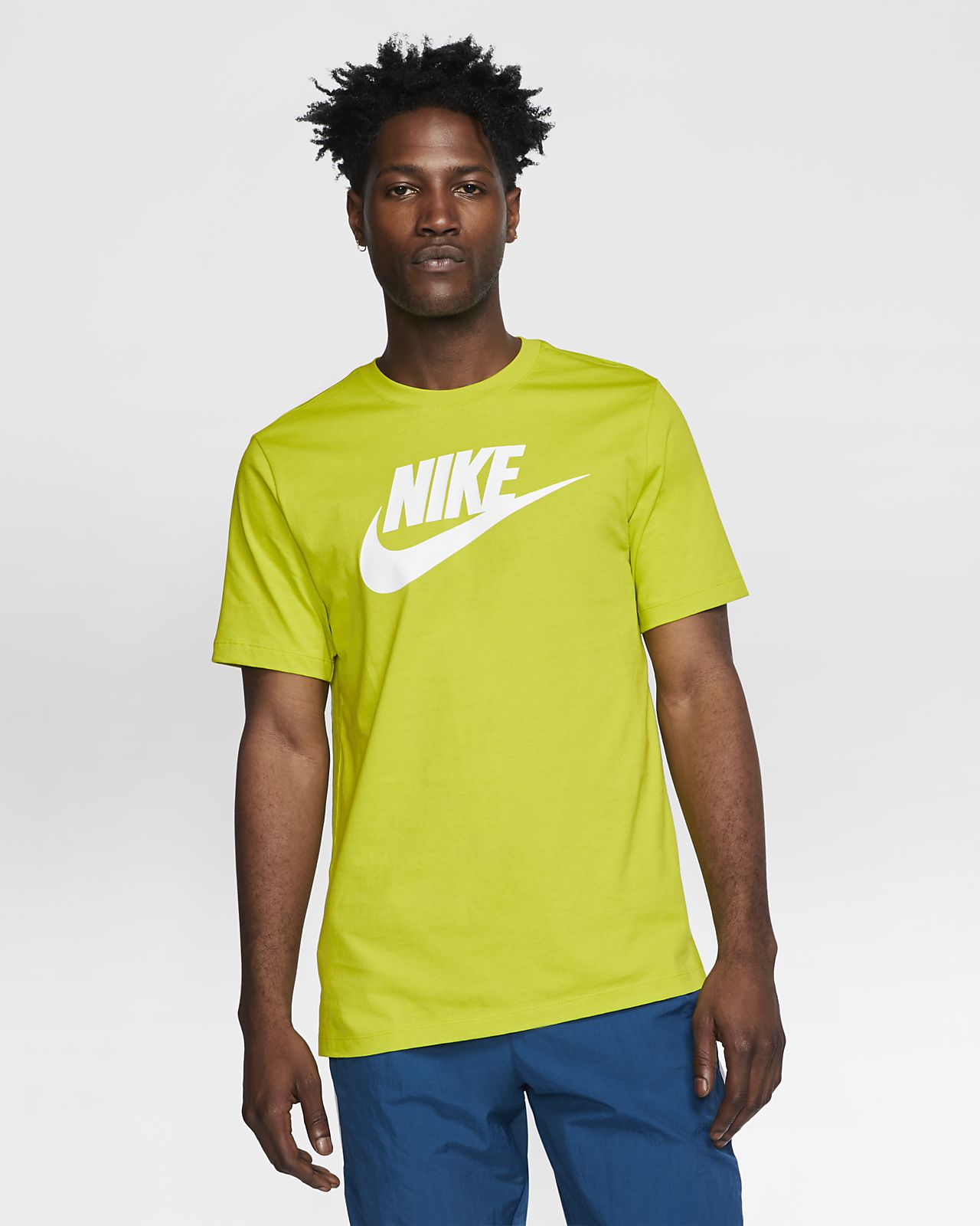 sportswear t shirt