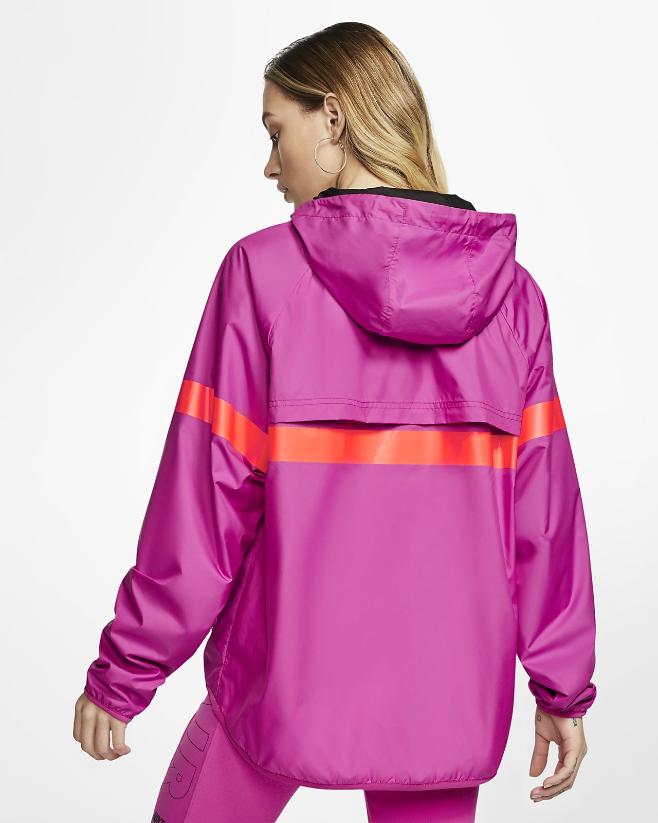 nike sports windrunner women's