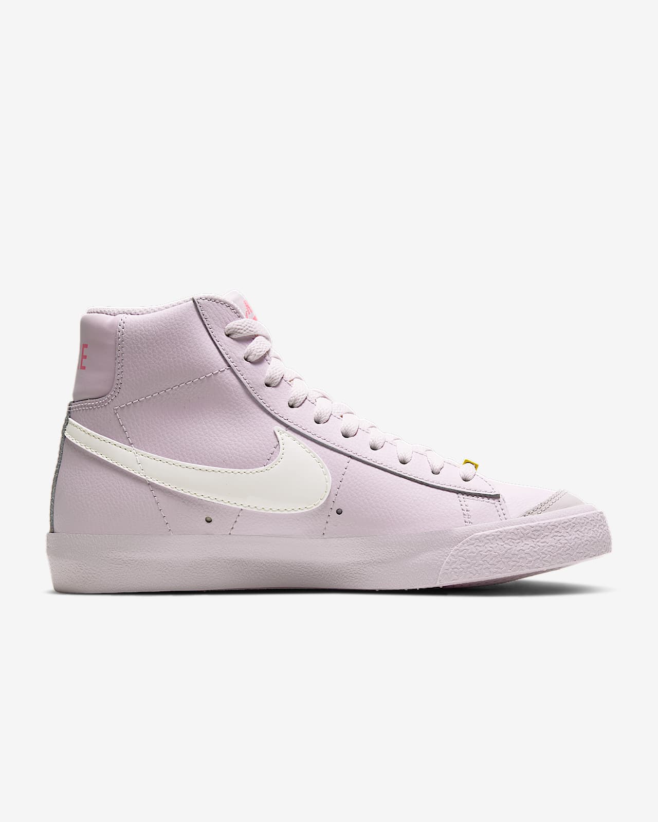 women's burgundy nike blazers