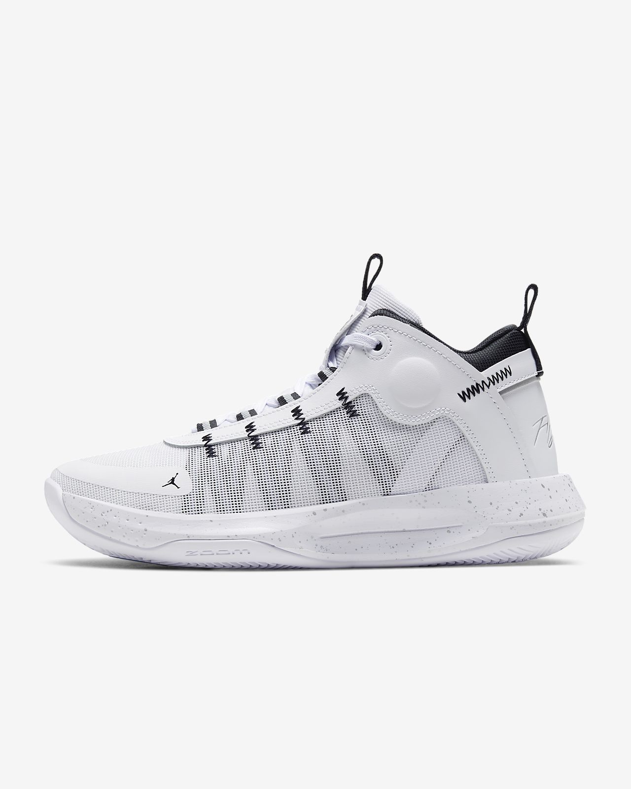 Basketball Shoe. Nike GB