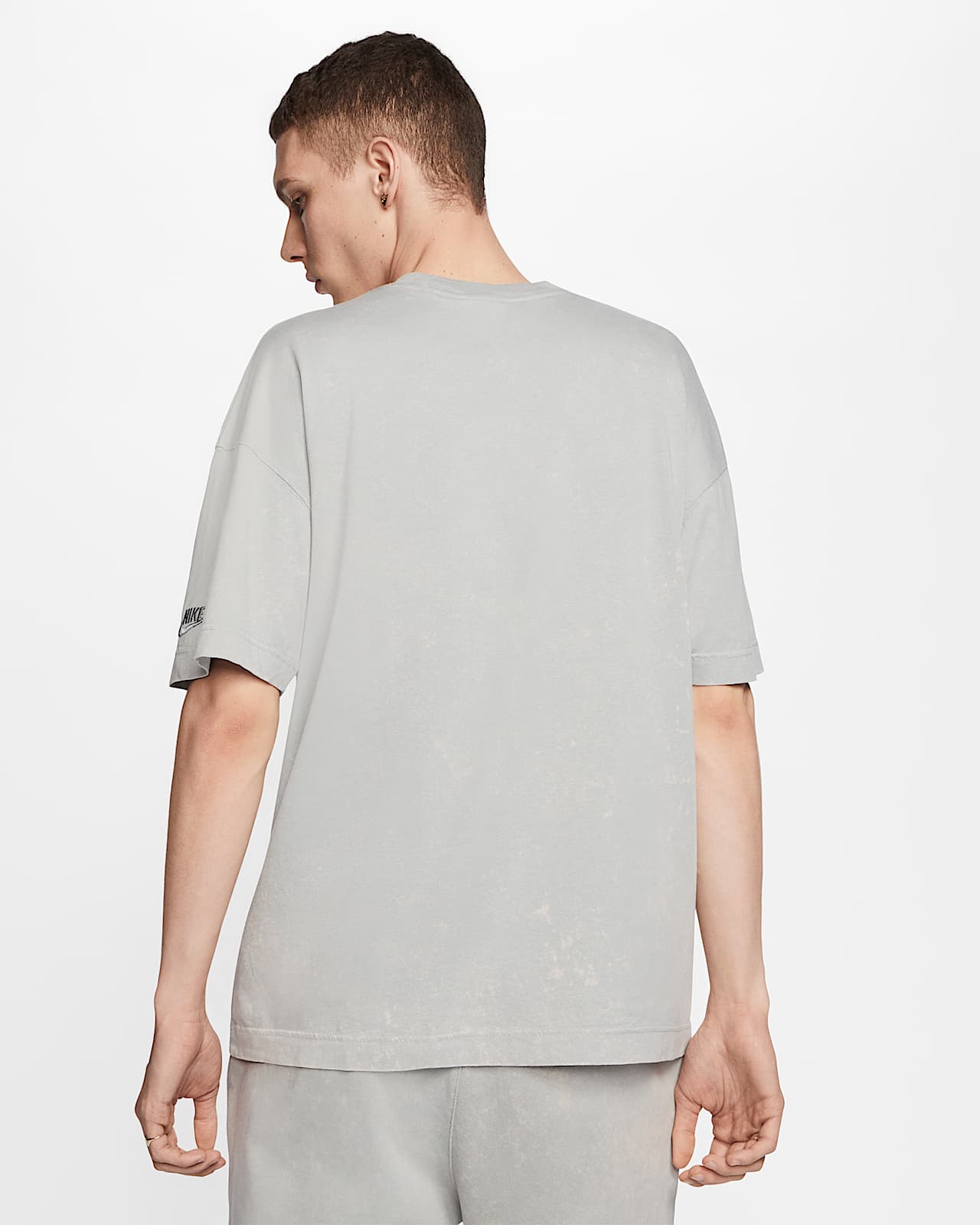 t shirt nike sportswear