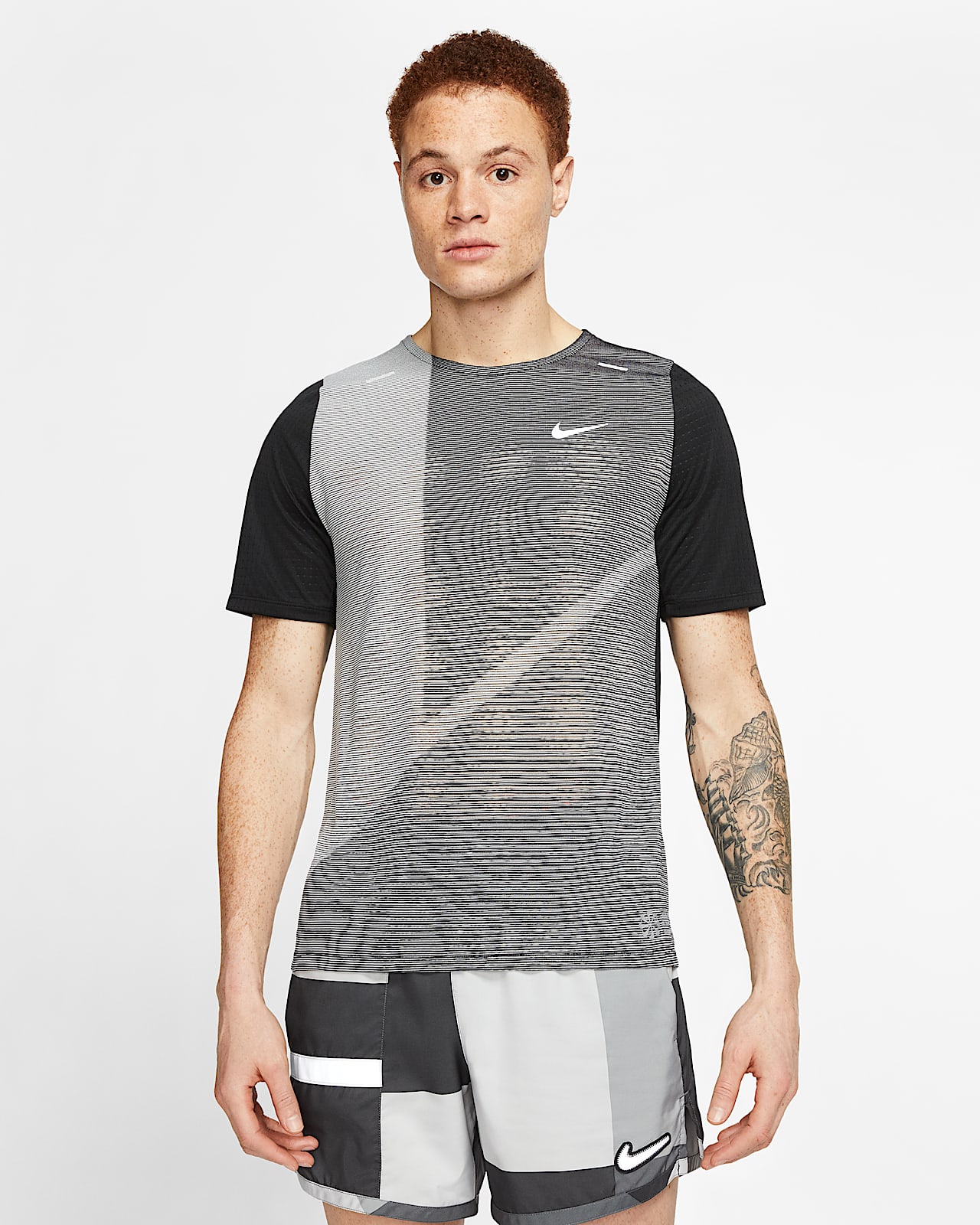 nike rise 365 noire et blanche femme nike rise 365 noire et blanche femme