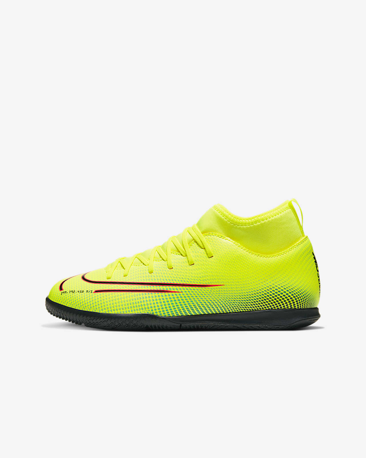 soccer shoes nike