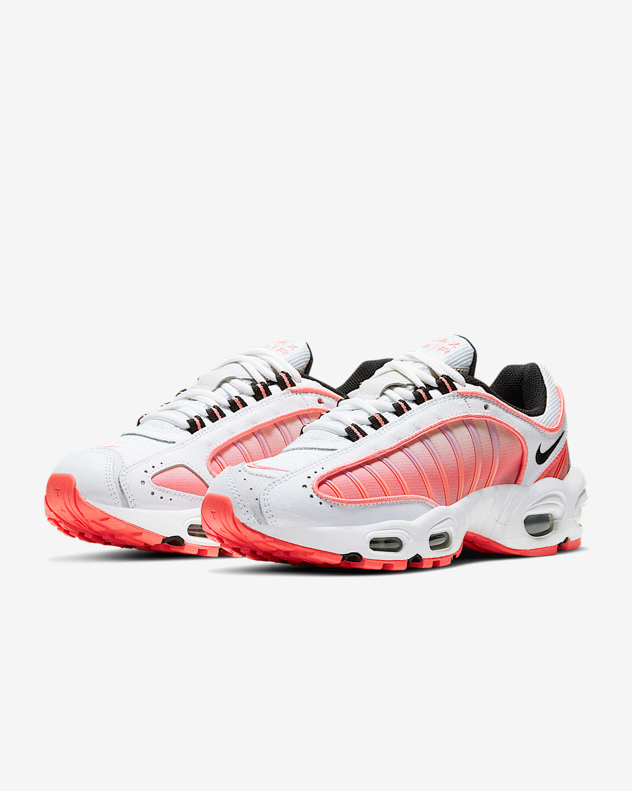 nike tailwind pink