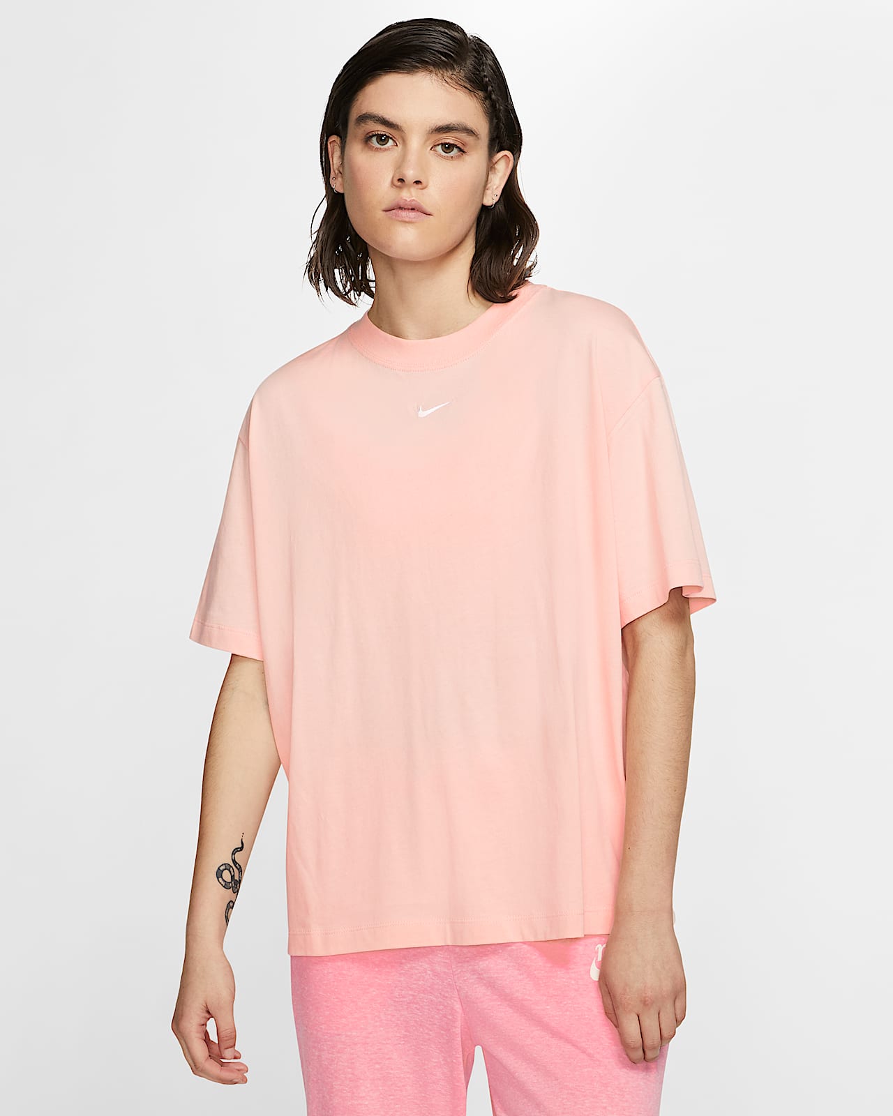 nike sportswear haut à manches courtes pour femme nike sportswear haut à manches courtes pour femme