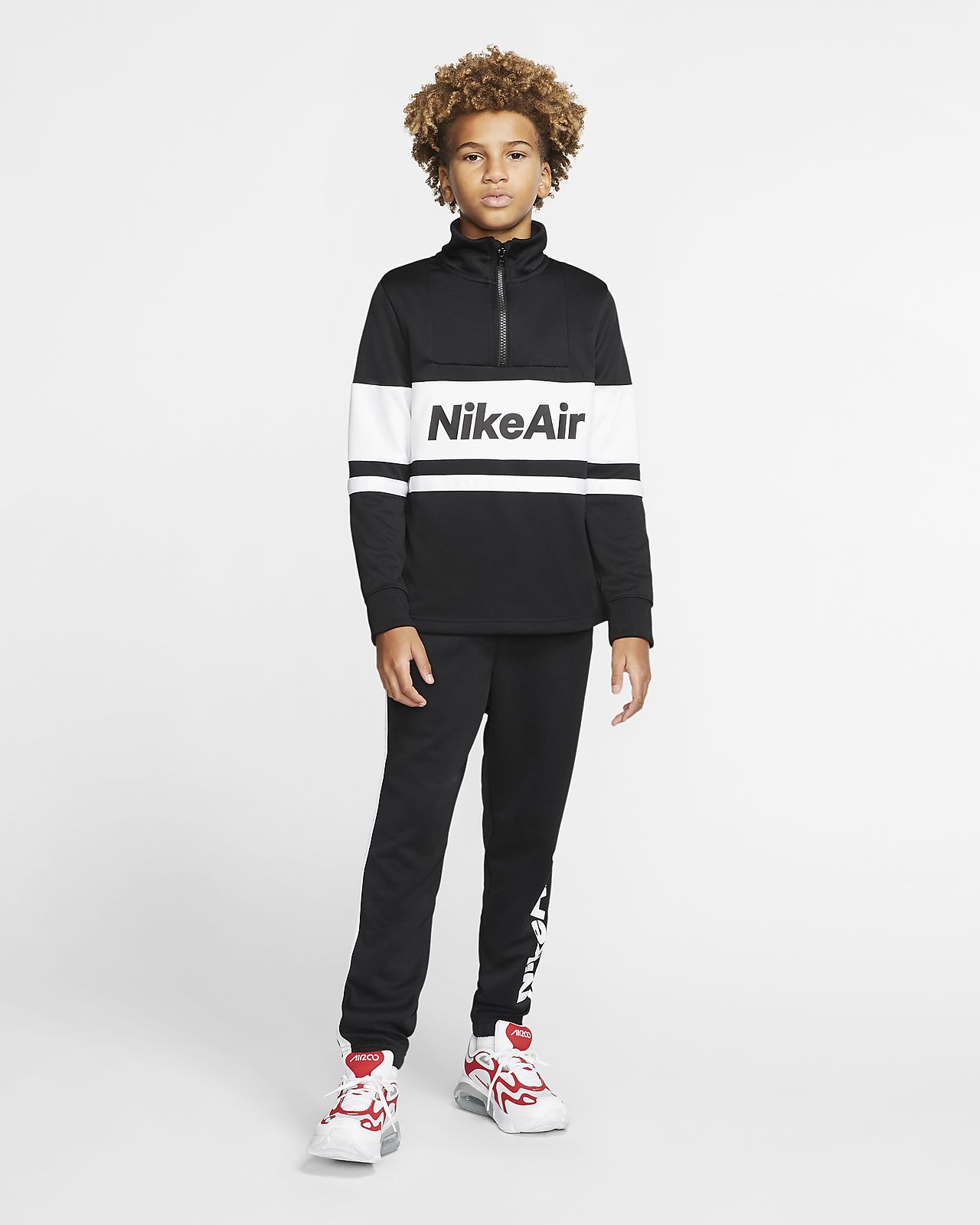 nike tracksuit older boys